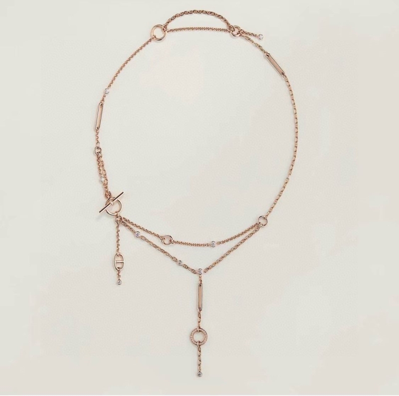 H**me5 necklaces